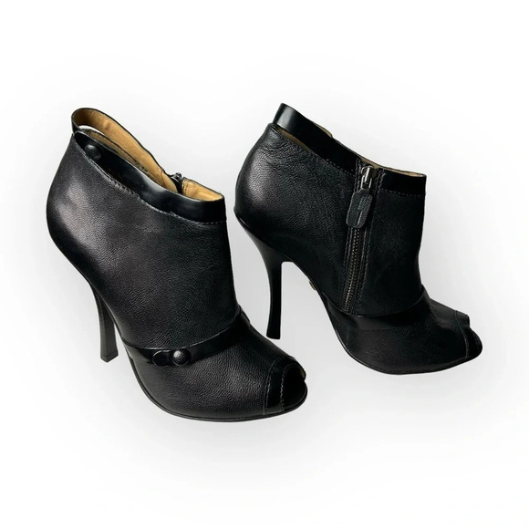 L.A.M.B Black Leather  Peep Toe Ankle Booties 8 - Picture 3 of 9